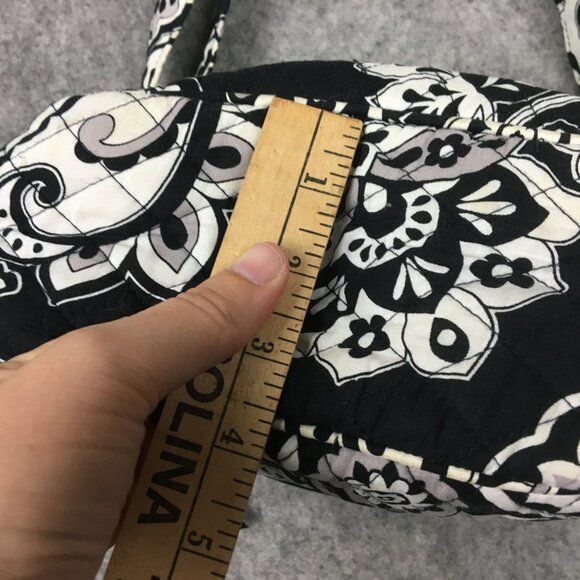 Vera Bradley Tote Over Shoulder Back Hobo Handbag Black White Paisley Quilted - Picture 12 of 15